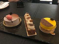 -Salon de The de Joel Robuchon(外滩18号店)