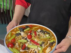 -辣盆盆麻辣小龙虾(哈尔滨总店)
