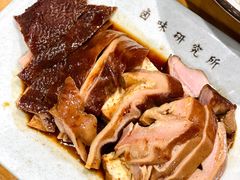 -狮头牌卤味研究所·卤味饭(花城汇南区店)