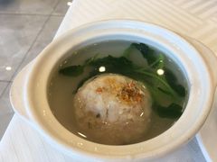 蟹粉狮子头-怡园饭店-餐厅(四望亭店)