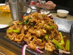 -老码头黑皮肘子锅包肉(赣水路店)