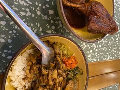 卤肉剁椒卤汁拌饭-流浪地图剁椒卤汁拌饭(未来城购物广场店)