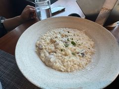 -MONICH牛排融合餐厅(和义大道购物中心店)