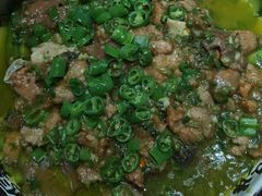 -东口码头·烧鸽子·鱼头泡饼·地方菜(金鹰悦城店)