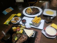 -豪客来牛排(空港华联店)