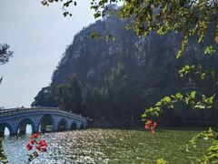 -星湖旅游景区七星岩