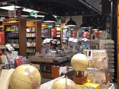 -西西弗书店&矢量咖啡(凯德晶萃广场店)