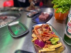 -马路牙子烧烤音乐酒馆(望京店)