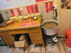 -柳州肥姨妈大骨螺蛳粉(老闵行店)