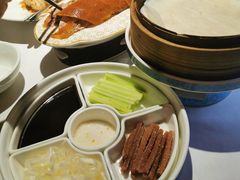 星选·京味酥不腻烤鸭-味界·精致赣菜(招商花园城店)