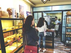 -啊噗吐呦现场烘焙(麦凯乐店)