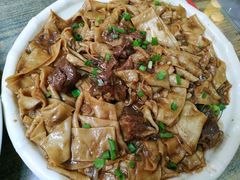-壹阁胡羊焖饼(特色小吃街店)