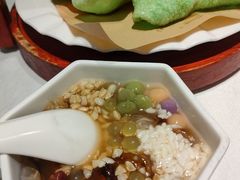 -江城小馆陕南妈妈菜·全球旅行餐厅(钟楼店)