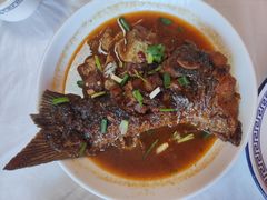 -天乐农家鱼头王(天目湖店)