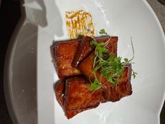-虹潮荟·餐桌上的美食地理(太阳宫店)