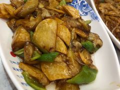 地三鲜-东北一家人(友谊街店)