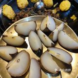 长白山保护开发区池北区白山街三江源宾馆楼下