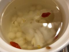 桂花糖水鸡头米-上海老站(徐家汇店)