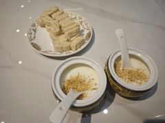 -十二毡房蒙餐·蒙古包
