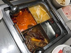 -海底捞火锅(关山保利店)