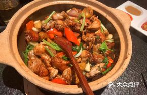 Qingyuan Chicken with Chestnuts