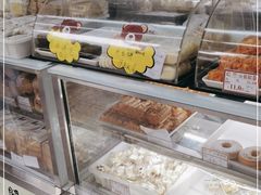 面包甜点陈列柜-闻酥园(青羊区文殊坊店)