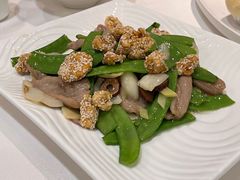 琥珀百合炒羊肉-新兴家喻酒家·羊城名宴(昌岗店)