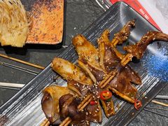 -三兄弟灰太狼烧烤.龙虾烤鱼(上海交大店)