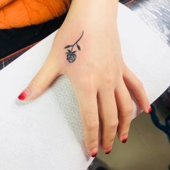 -SNOW TATTOO STUDIO
