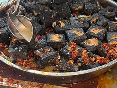 -黑色经典臭豆腐·湖南特产(步行街店)