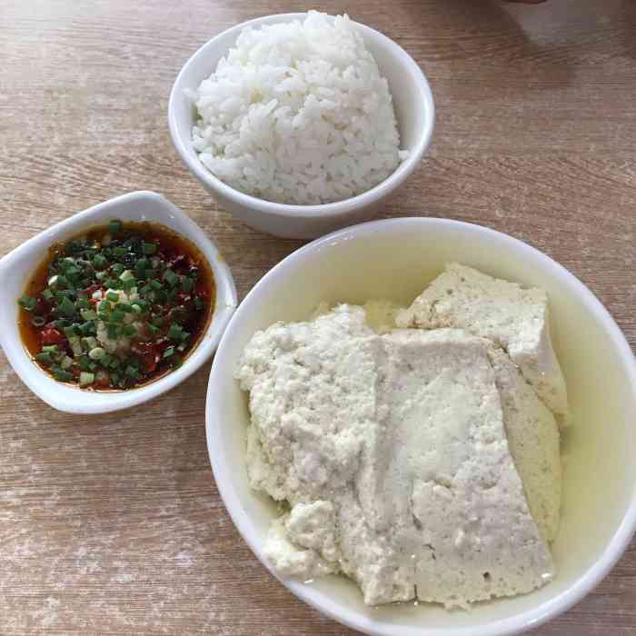 大石坡豆花饭-"川菜是四川人最爱,也是很多南方人的最爱,..."-大众点