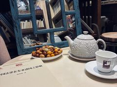 -斯多格书乡(北京大学畅春园店)