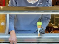 -潮一不贰·法式甜品·生日蛋糕·西式简餐(外滩店)