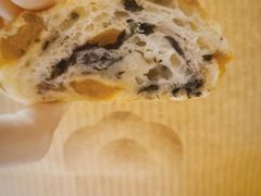 紫苏杏干夏巴塔-沁屋面包店(人民东路店)