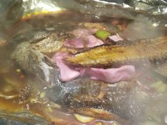 -愿者上钩·纸包鱼(翻身店)