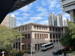 -香港大学