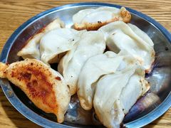 -黄阿姨锅贴大王(万航渡路店)