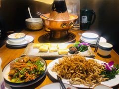 -觅山云南菜(泊富ICITY店)