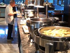 -上海虹桥西郊假日酒店