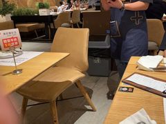 大堂-原石牛扒·约会餐厅(龙城万科里店)