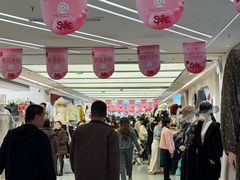 -广州白马服装市场