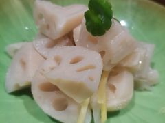 -湖畔鲁菜·二十年老字号餐厅(大明湖店)