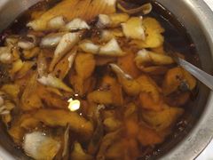 -鑫巴蜀小镇 · 水煮鱼专研店(玉桥店)