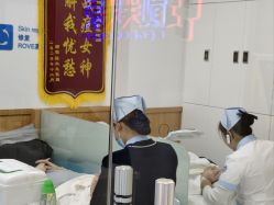 -靓芙泉专研痘痘肌