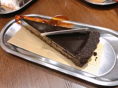 榛果黑松露巧克力-Awfully Chocolate(环球港店)