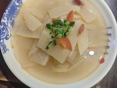 -蓝田九大碗民俗食府(蓝田店)