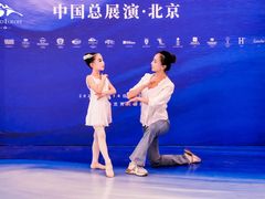 -星光舞蹈艺术中心