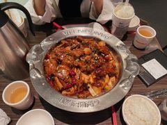 -胖哥俩肉蟹煲(湖滨银泰in77店)