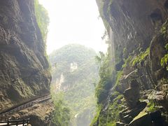 -龙水峡地缝景区