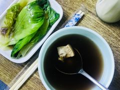 -煲煲香快餐(南京路店)